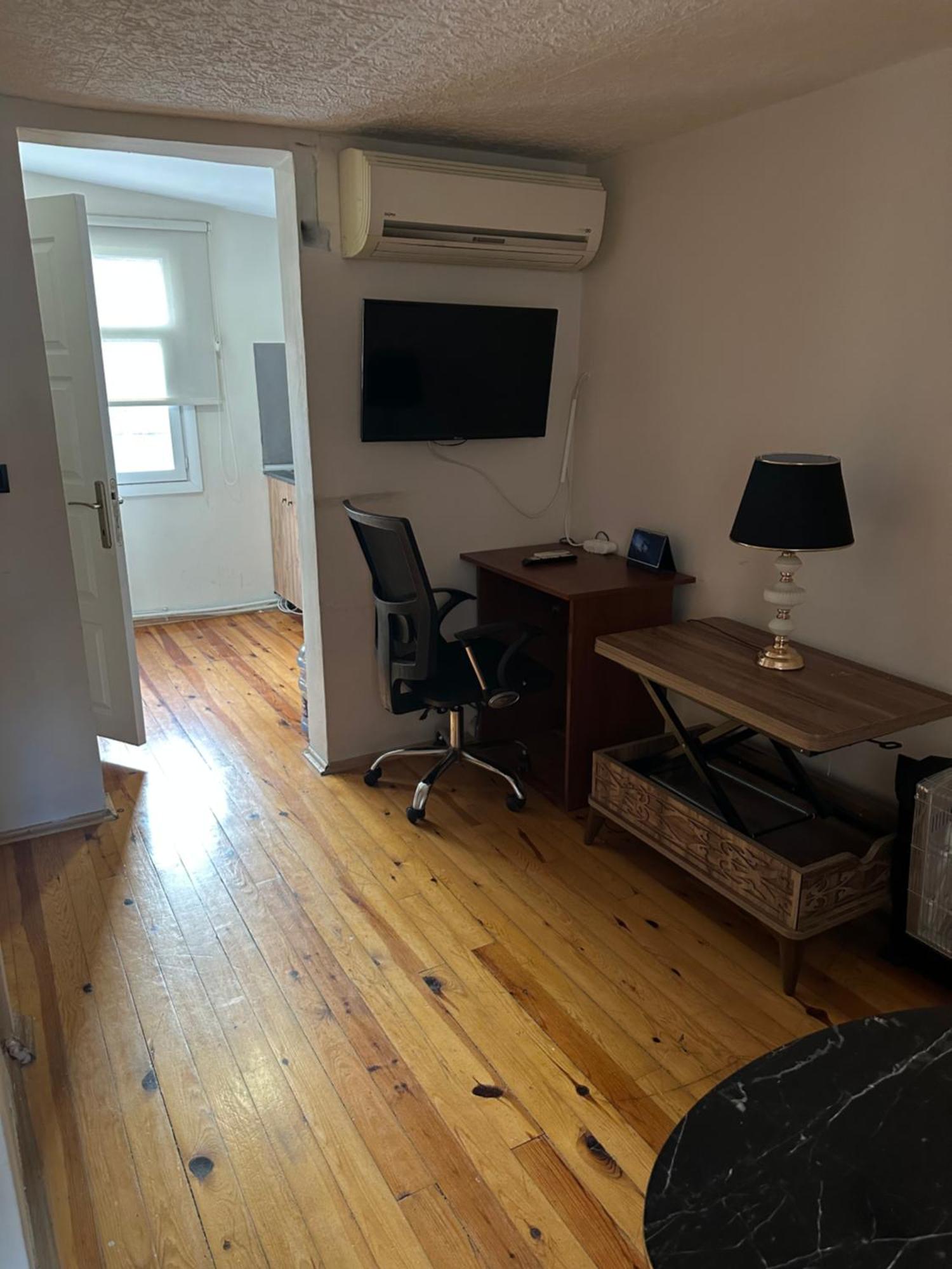 Apartment Ortakoey House *